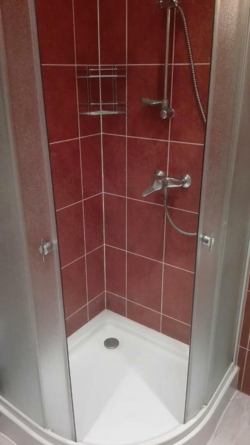 Apartament Przy Stoku Krynica Zdroj Luaran gambar